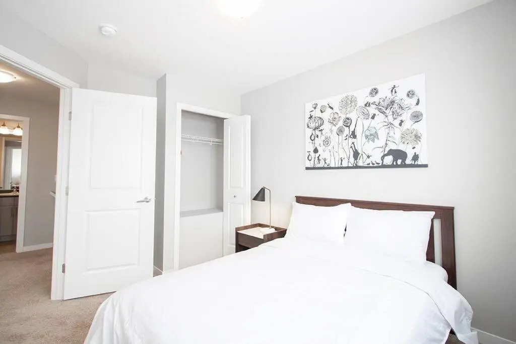 Stunning 3 Bedroom Townhouse