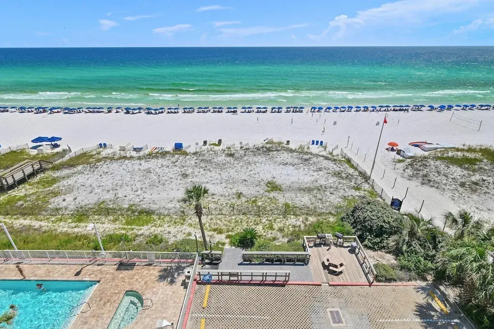 Inn at Crystal Beach 611