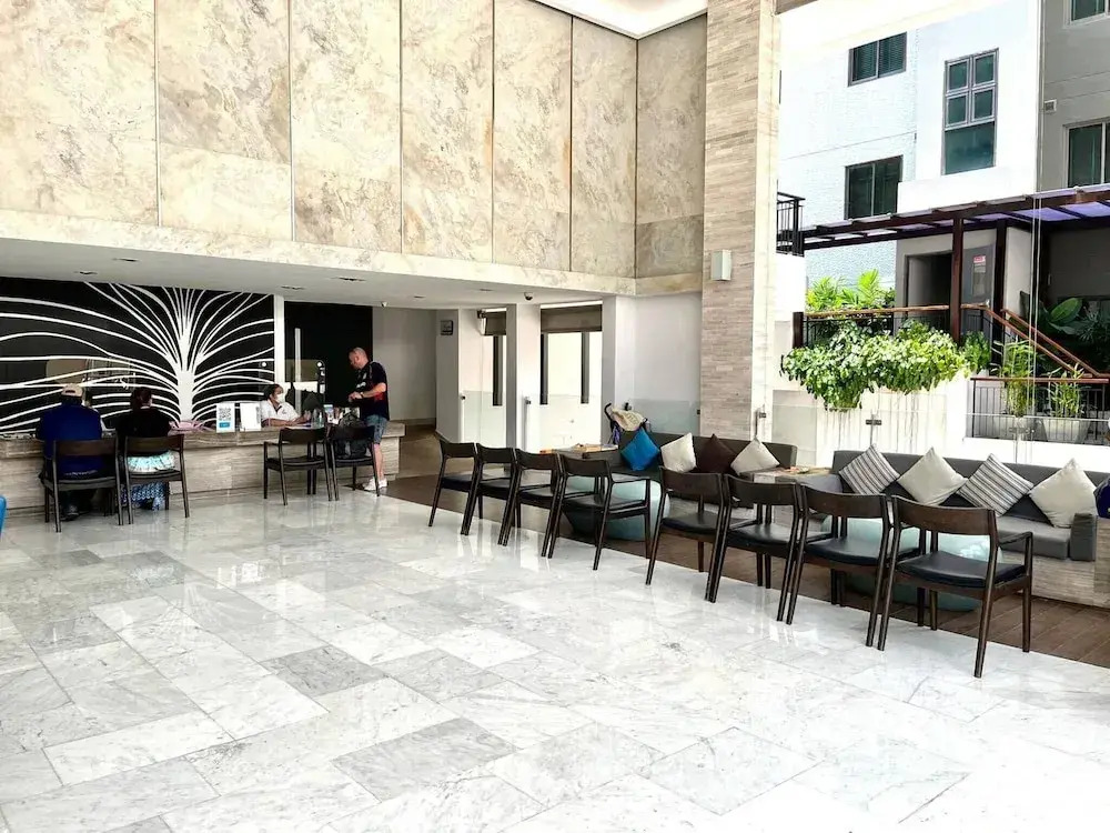 4605 Seaview Aparthotel 30m To Patong Beach