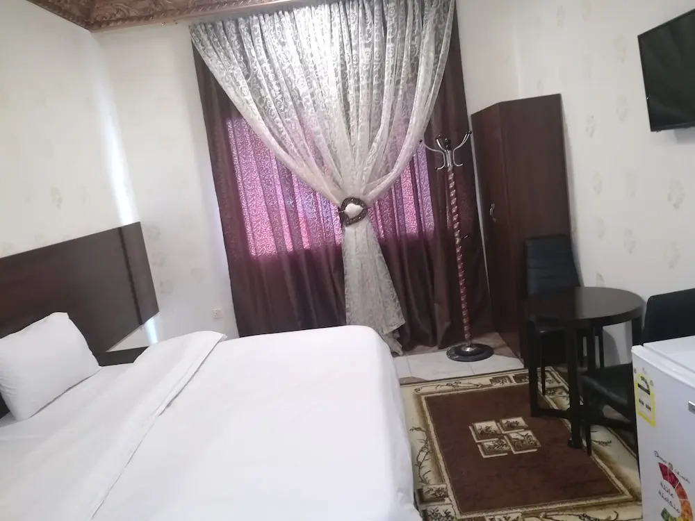 Revan Hotel