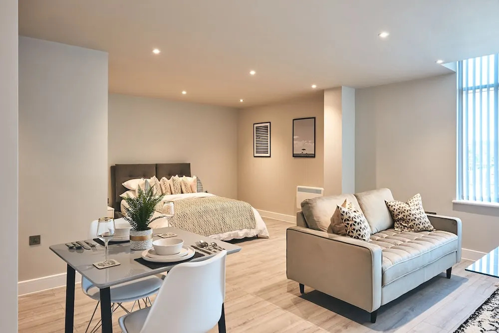One Thames Valley Studio- Bracknell