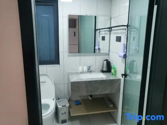 Zhenye Lumingyuan Homestay
