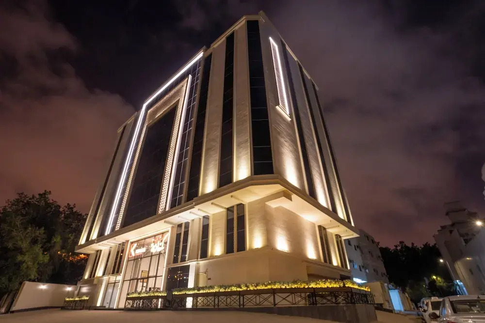 فندق كنان العزيزية Kinan Al Aziziyah Hotel