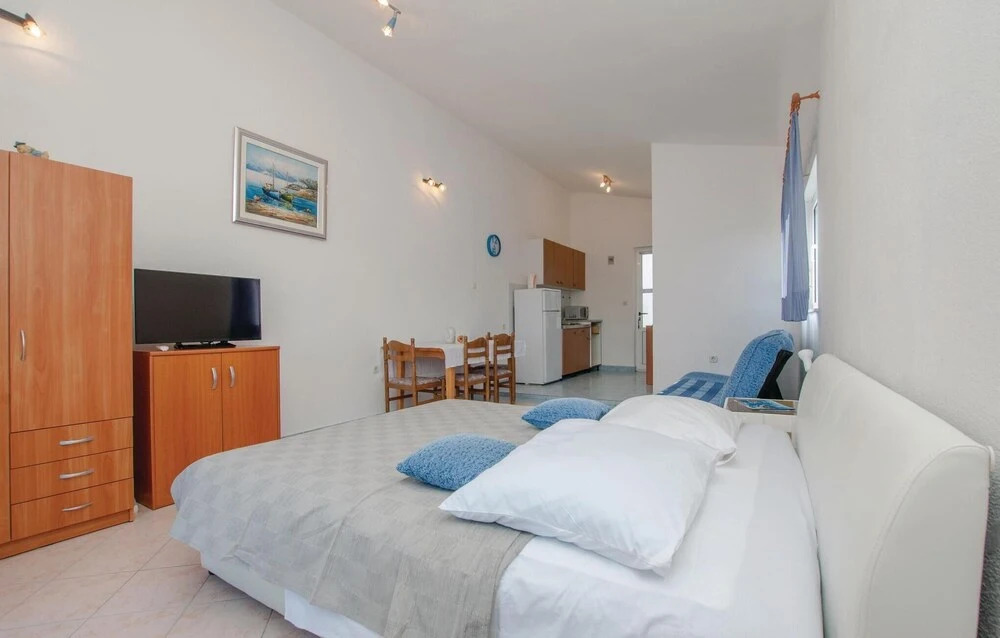 Stunning Apartment in Razanj With Wifi