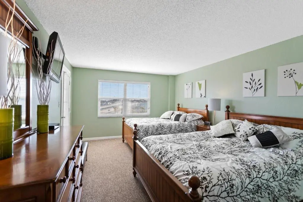 402 Beach Place Condos