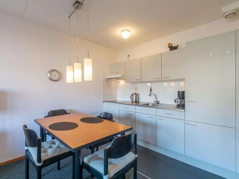 Spacious Holiday Apartment for 4 People