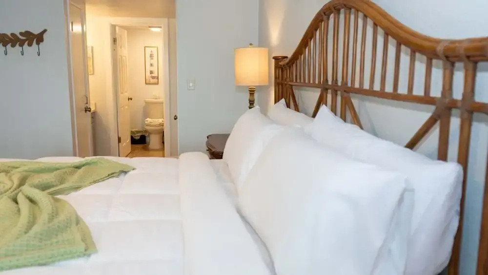 Sleeps 10 Direct Beach Heated Pool 3 Bedroom Apts