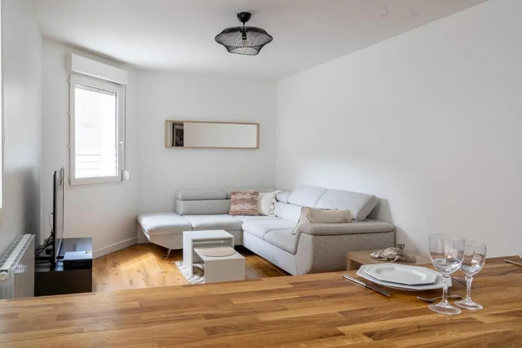 Appartement cosy entierement renove