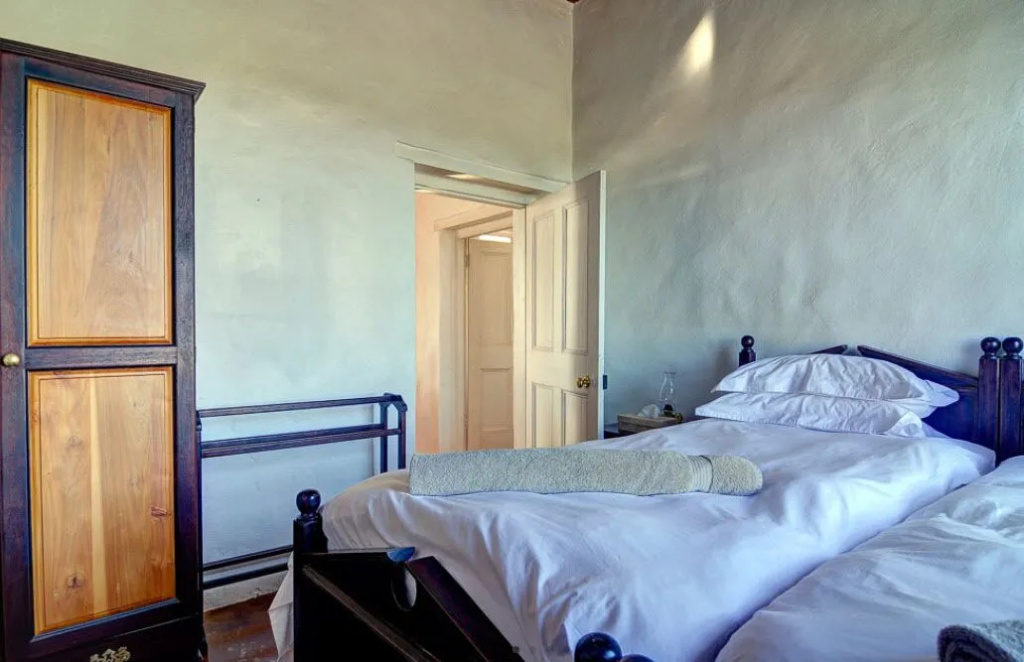 De Hoop Villa
