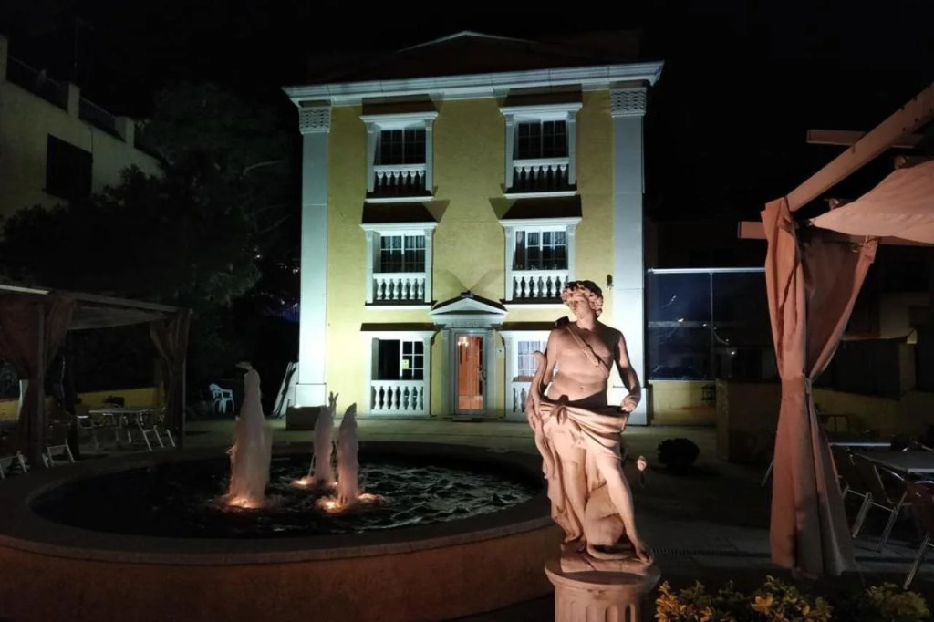 Hotel Pete