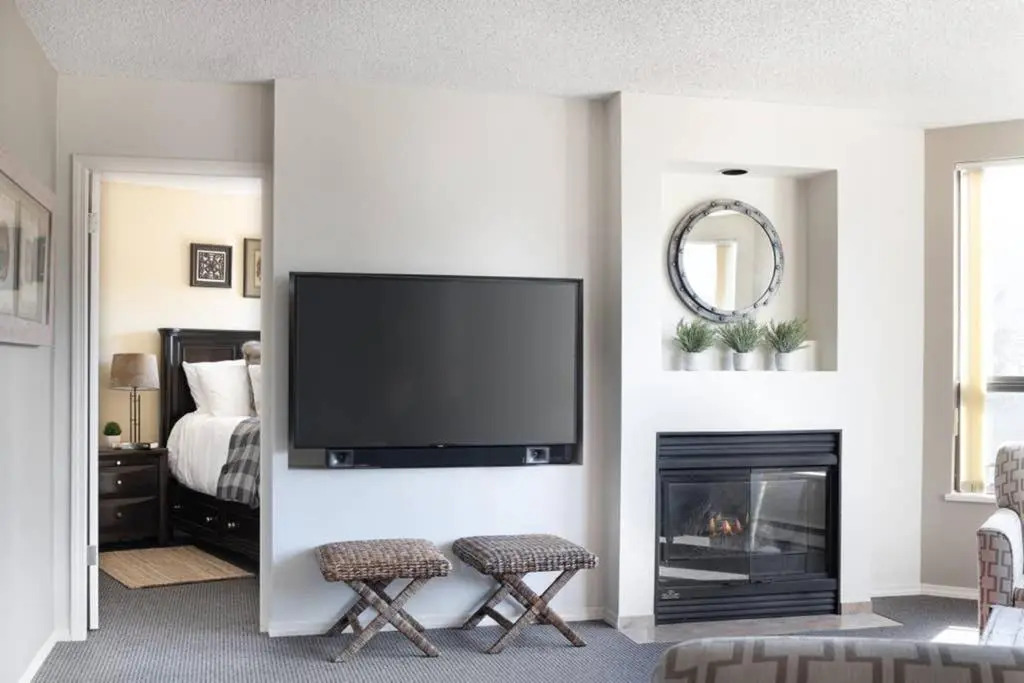Mountain View Penthouse- 2BR Oasis at the Marquise in Whistler