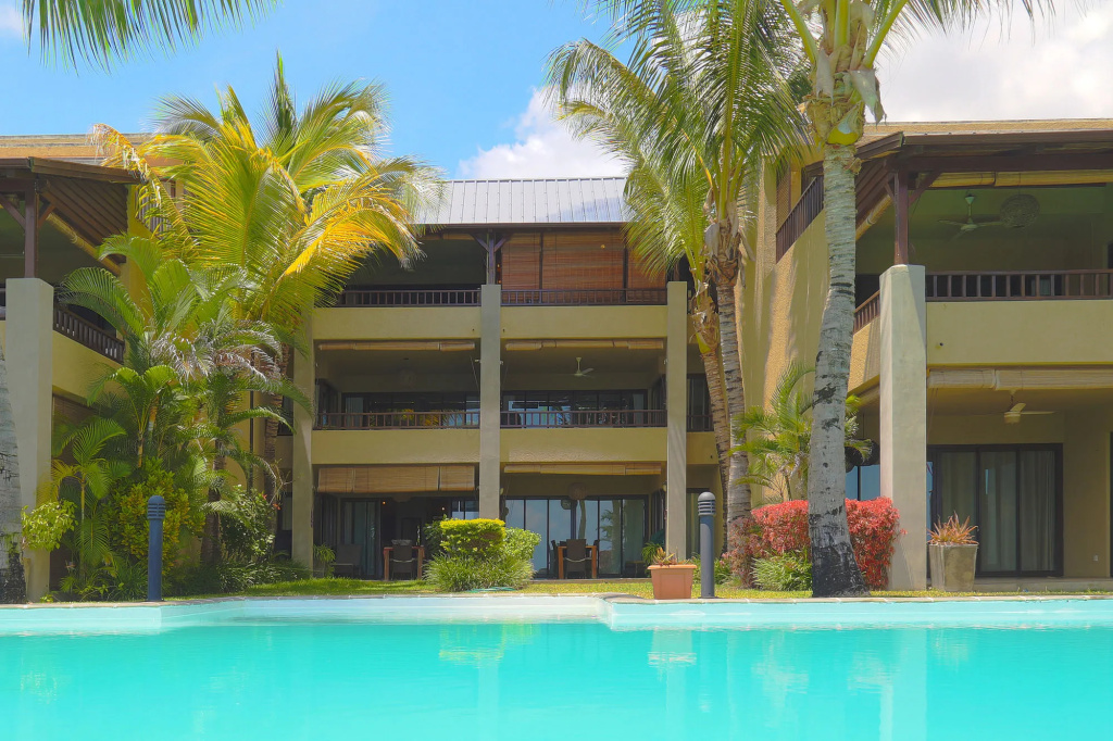 Bel Azur Beach Residence by LOV Mauritius