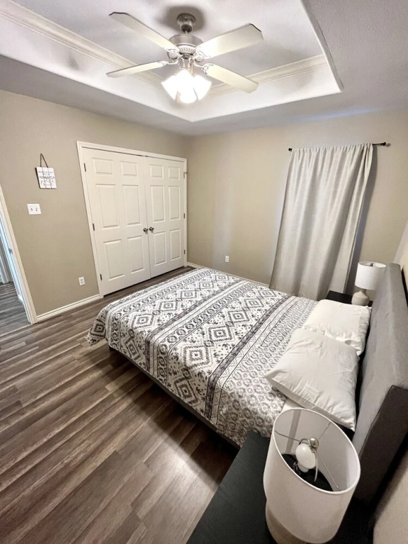 New Owner! 3 Bed, 2.5 Bath Townhouse, Close To Whitecap Beach 3 Bedroom Townhouse by Redawning