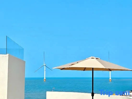 Zhenlan Tingtao | 270° Windmill Seaview UNI You Boutique Stay