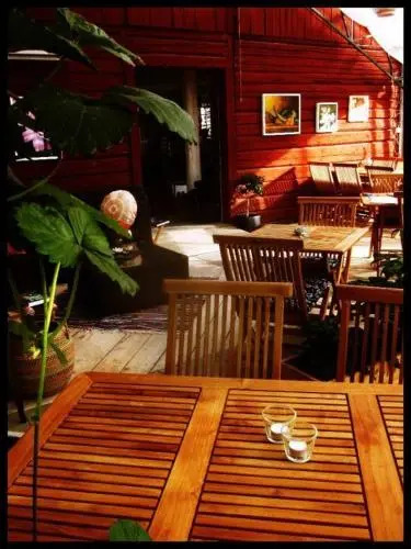 Marys Cafe & Butik