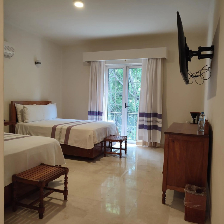 Hotel Marques Del Valle