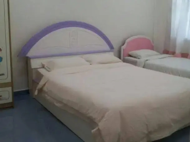 Carols Guesthouse near Jonker and Satay Celup