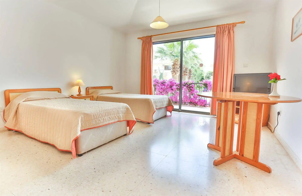 Tavros Hotel Apartments