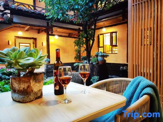 Zazaya Guesthouse
