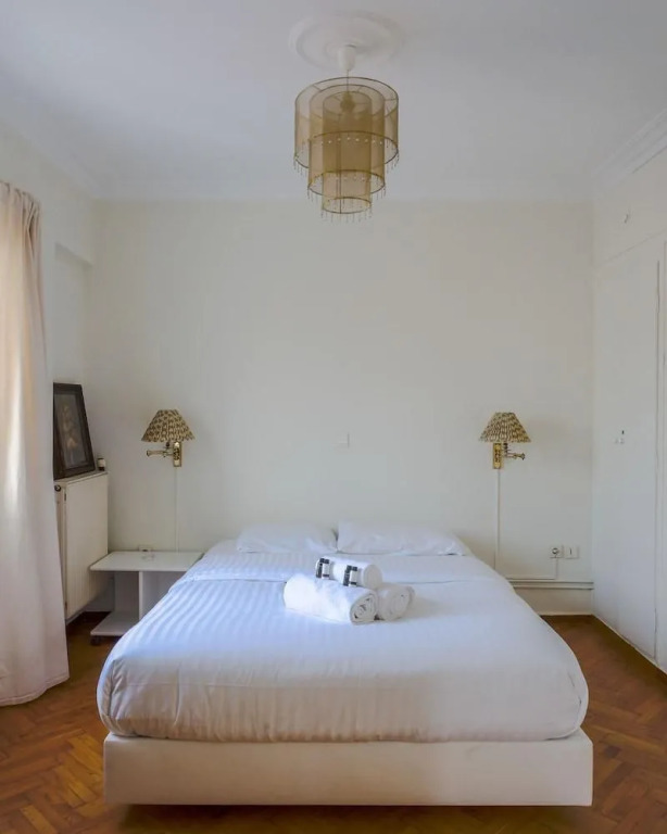 Paradise 7 Apt in Plaka,Athens