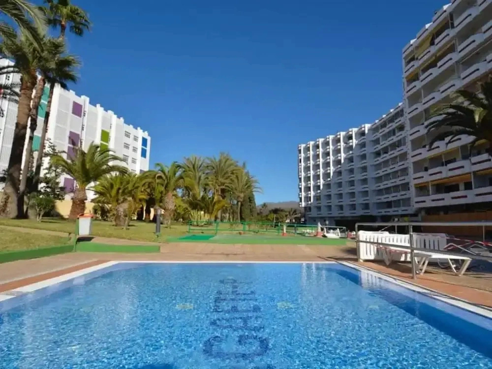 Penthouse in Playa del Ingles With Lovely View