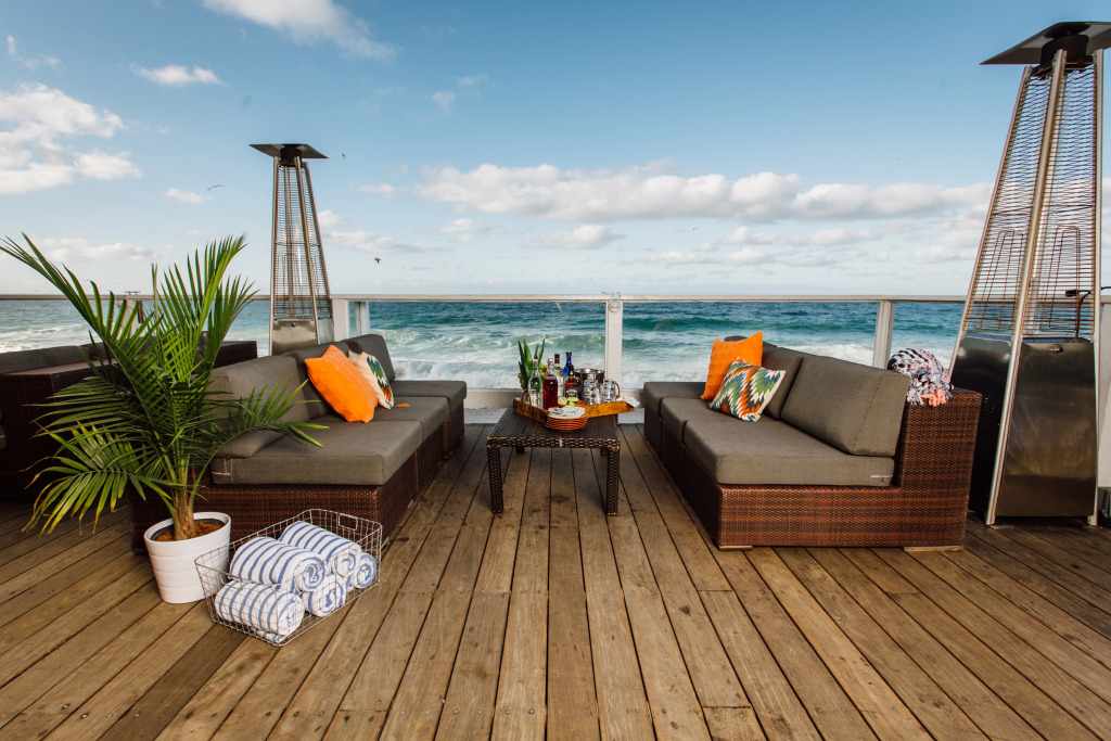 Pacific Edge Hotel