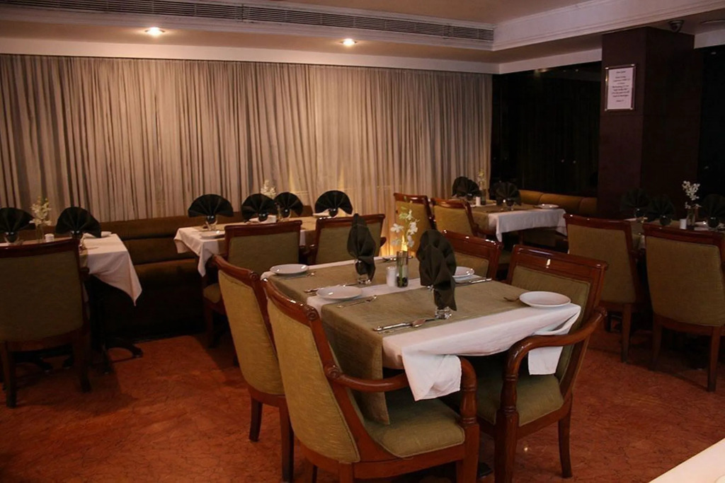 Hotel Bawa International