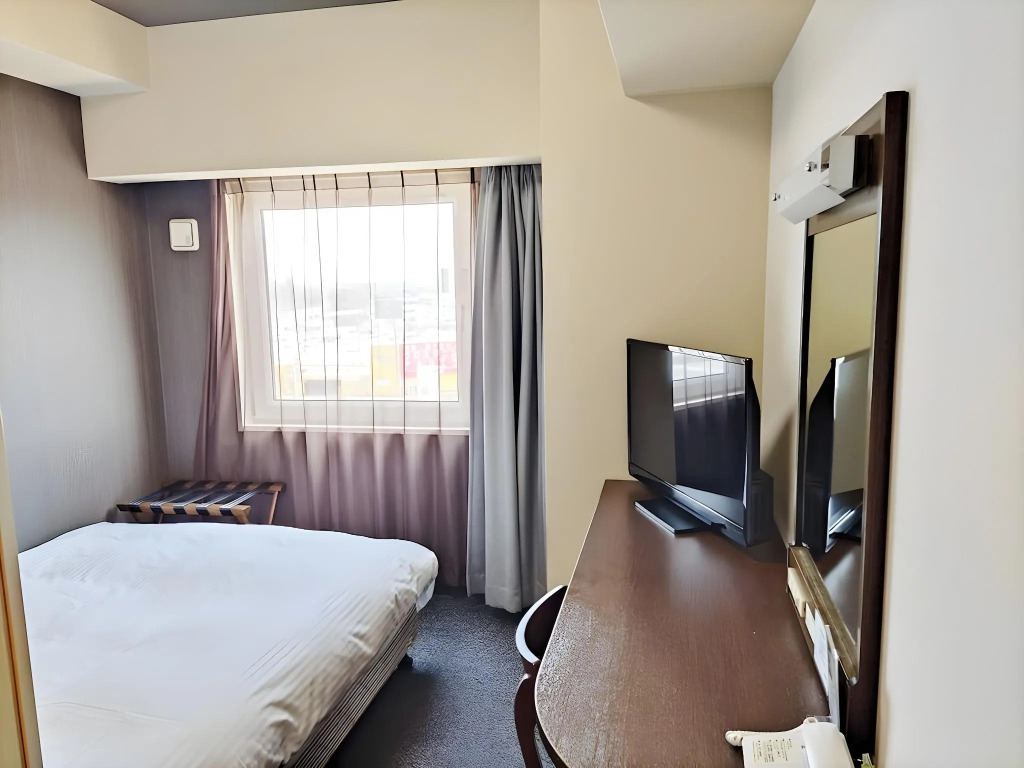 Hotel Route-Inn Gifuhashima Ekimae