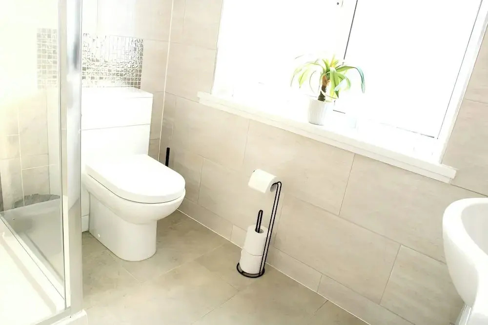 House Sleeps 5 With Garden and Parking
