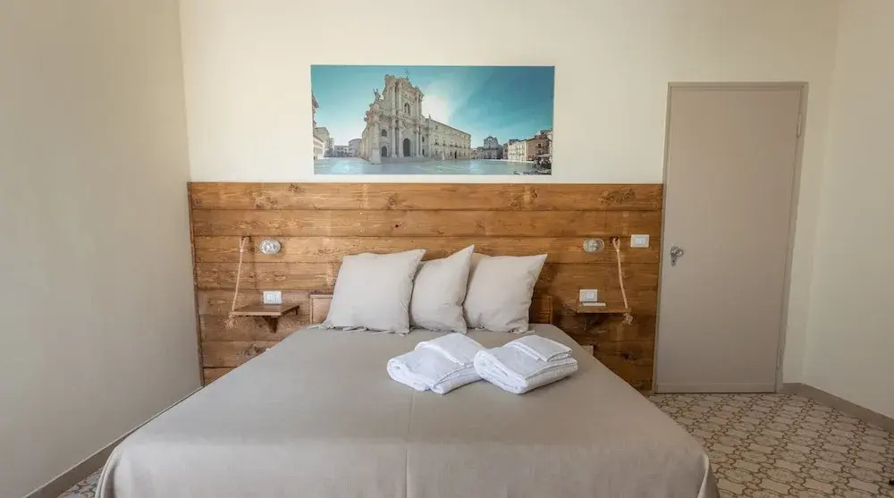 Violet Guest House