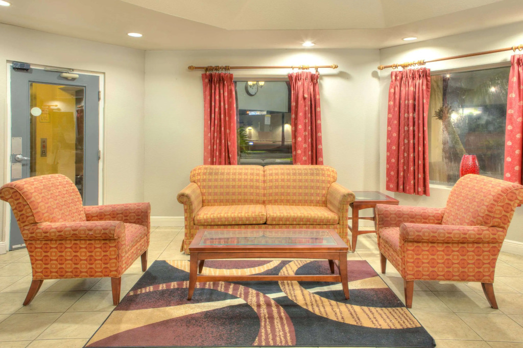 Days Inn by Wyndham Gulfport