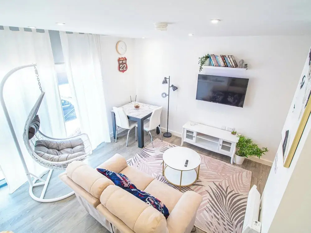 Perfectly Located Apartment - Sheffield City