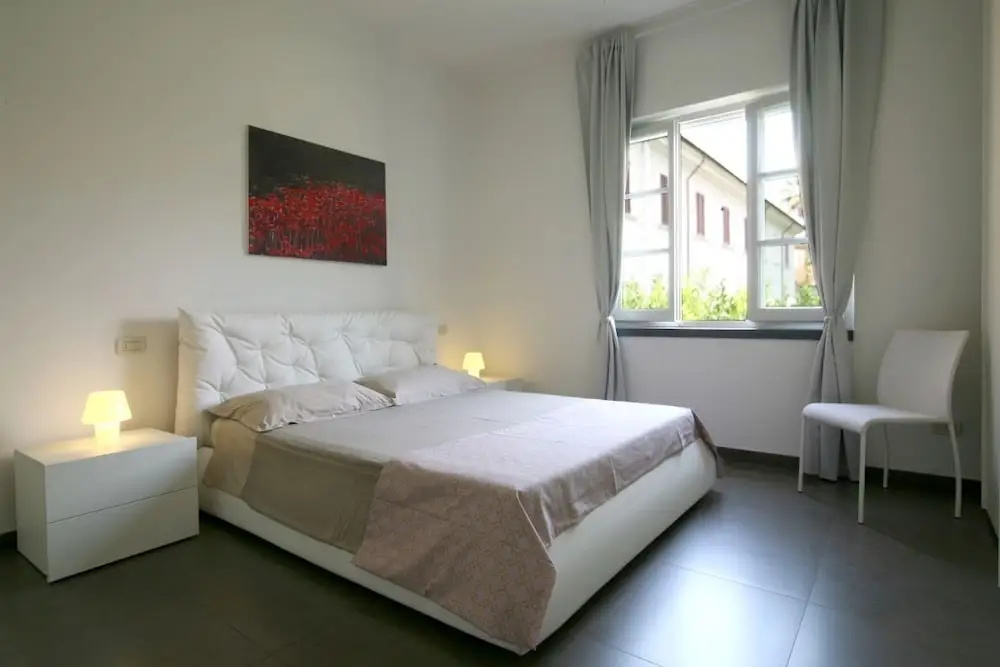 Apartment With Beautiful Terrace in the Historical Center of Pietrasanta