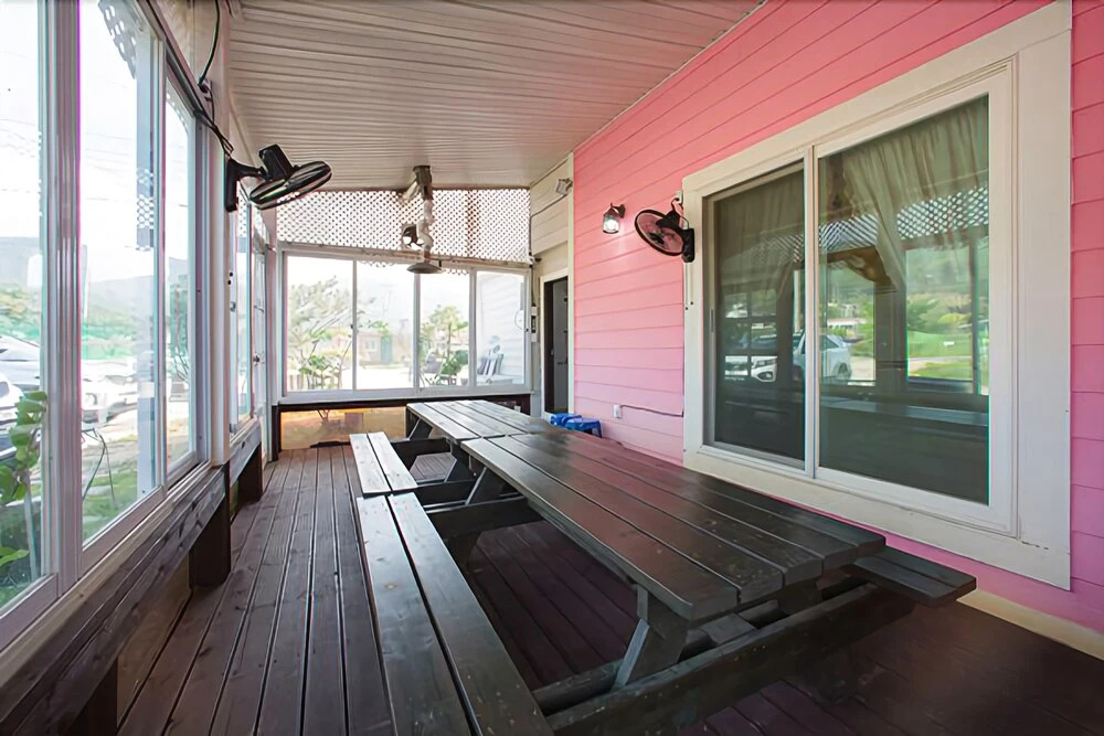 Ganghwa Pink House Pension