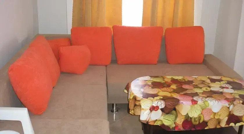 Tashevi Apartments