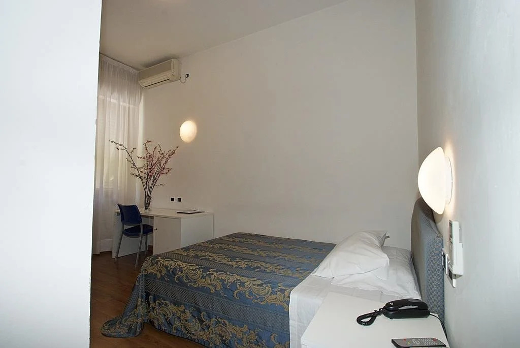 Hotel Mediterraneo