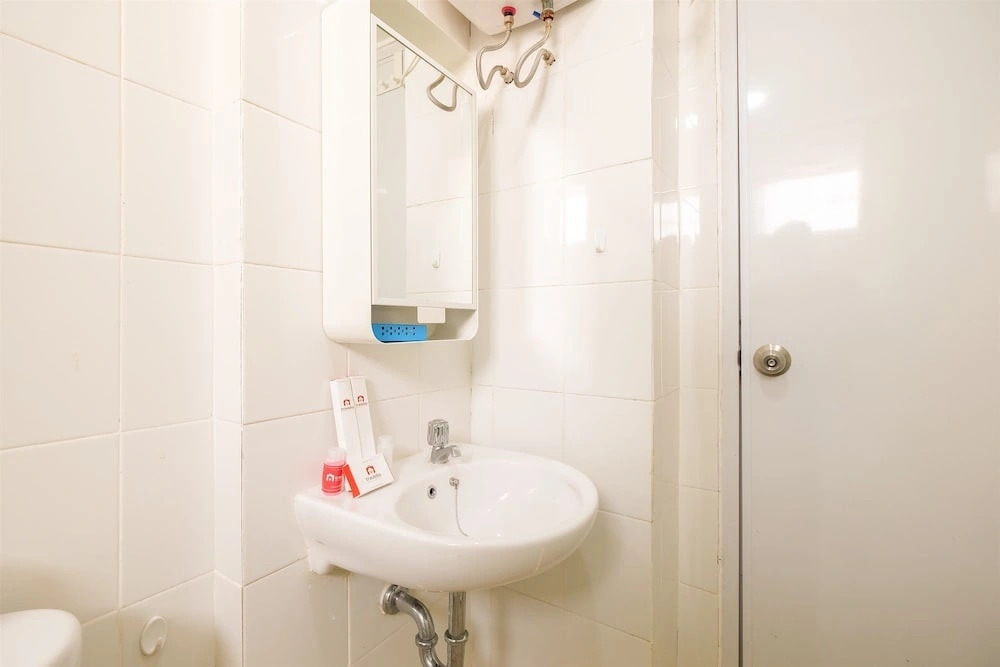 Spacious Bassura City Apartment