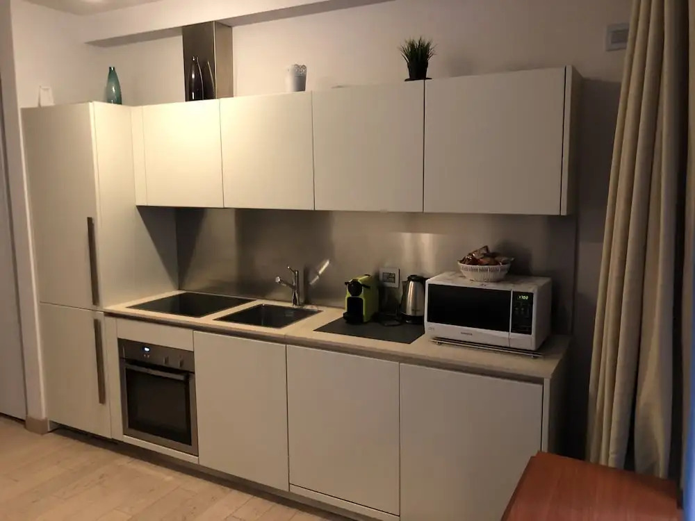 Hella Urbana 152