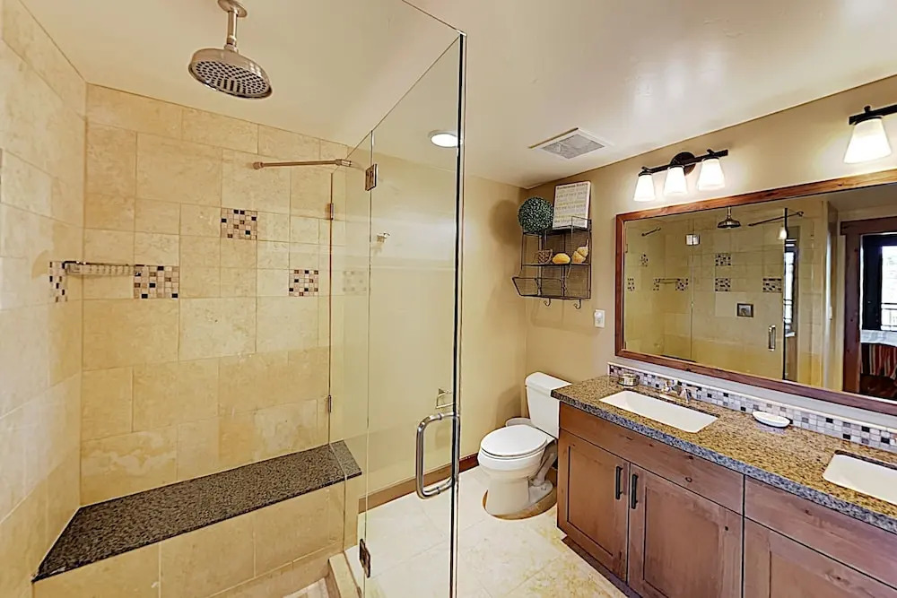 New Listing! Upscale Ski At Trailhead Lodge 3 Bedroom Condo