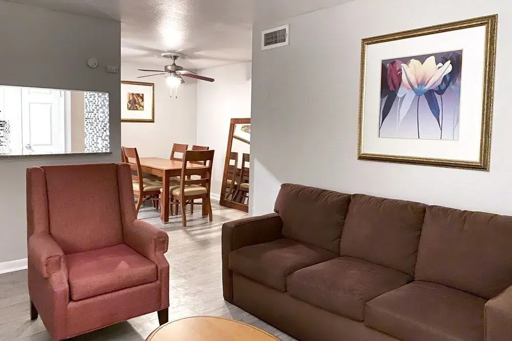 OYO Apartments at Broadmead