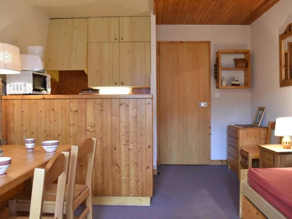 Appartement Méribel, 2 pièces, 5 personnes - FR-1-180-94