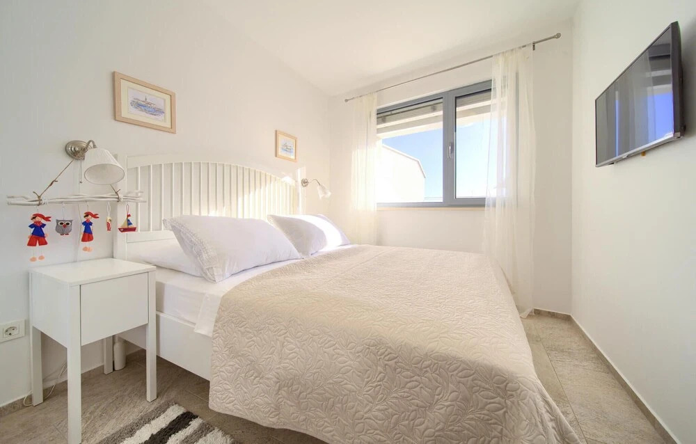 Awesome Home in Krk With Wifi and 2 Bedrooms