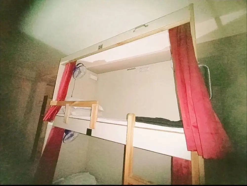 Homestay at Kashmiri Gate Metro & Old Delhi Railway Station