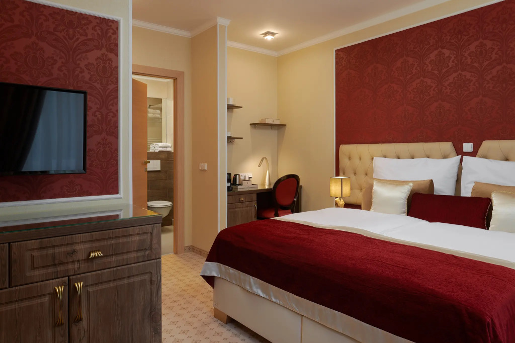 Honour and Grace Hotel