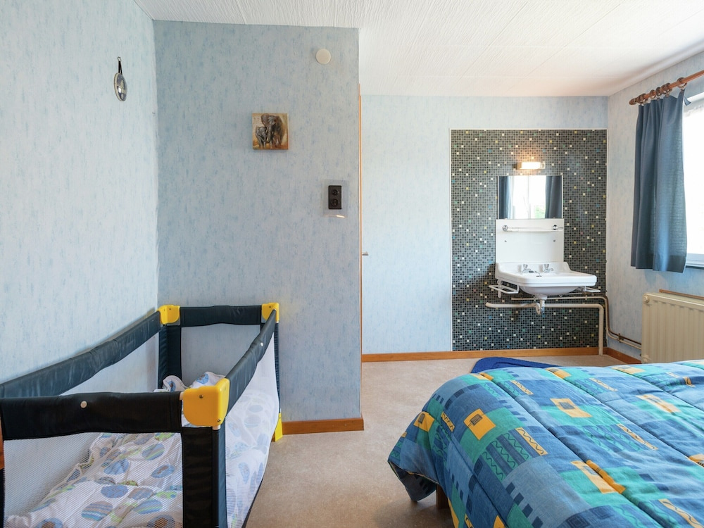 Spacious holiday home with large garden