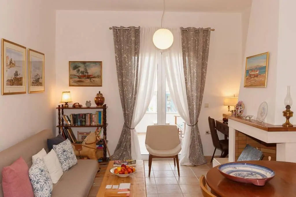 Estia House Cozy-Comfortable Apartment