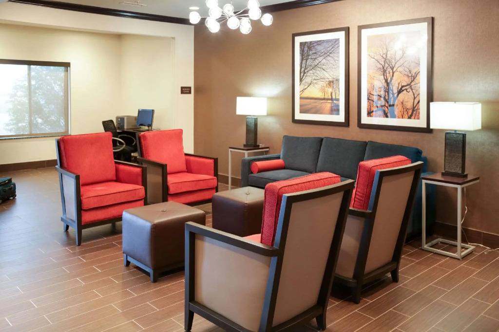 Comfort Inn & Suites Grinnell near I-80