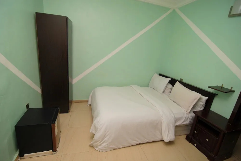 Nest Suite & Spa