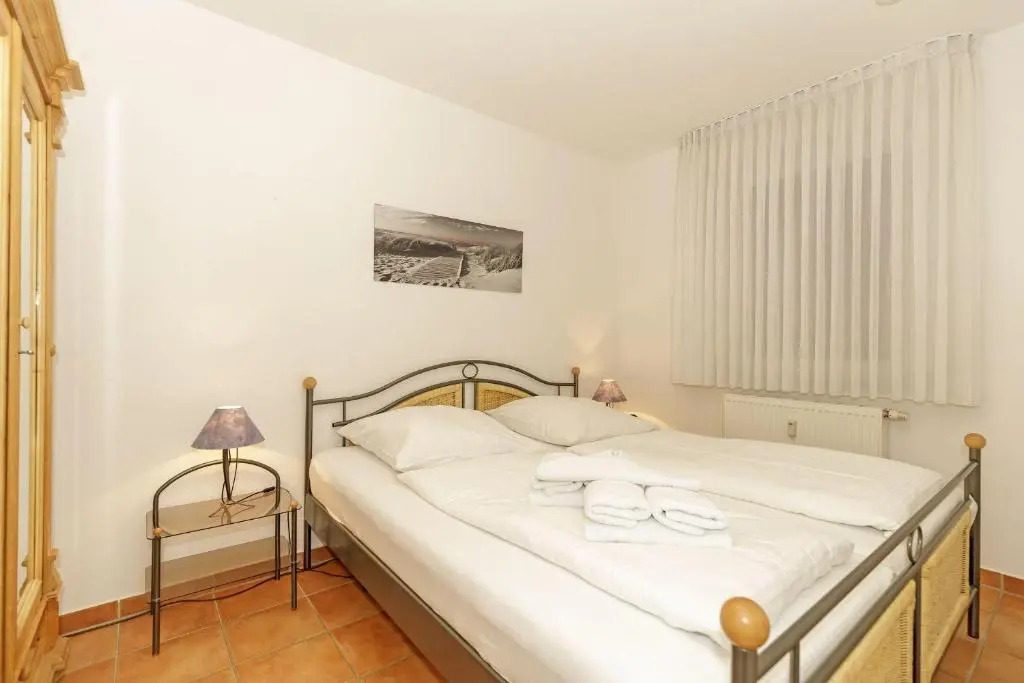 Haus-Meeresblick-Wohnung-E-03-400