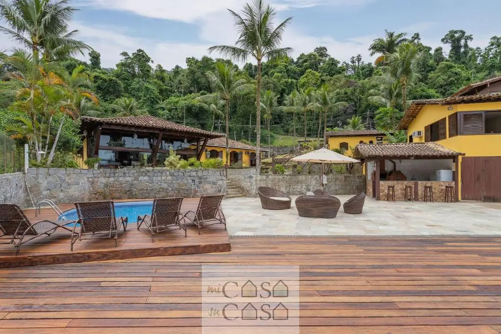 MANSÃO com 6 Suites - PISCINA, Churrasqueira, SAUNA e Deck PRIVATIVO a 200 metros da PRAIA exclusiva do condominio PORTOGALO - Comporta 16 Hospedes